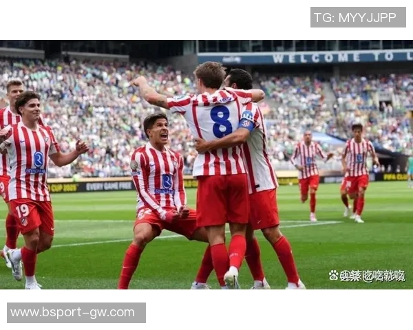 塞维利亚后卫对裁判判罚标准提出质疑认为马竞进球应判犯规 塞维利亚后卫对裁判判罚标准提出质疑认为马竞进球应判犯规