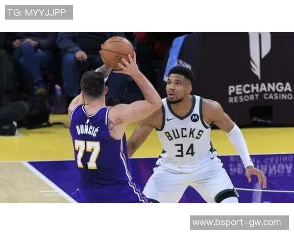 雄鹿队计划只为球星交易31或32年首轮选秀权夏季将有三个首轮可供交易 雄鹿队计划只为球星交易31或32年首轮选秀权夏季将有三个首轮可供交易